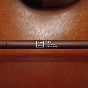 3INA LIQUID EYELINER